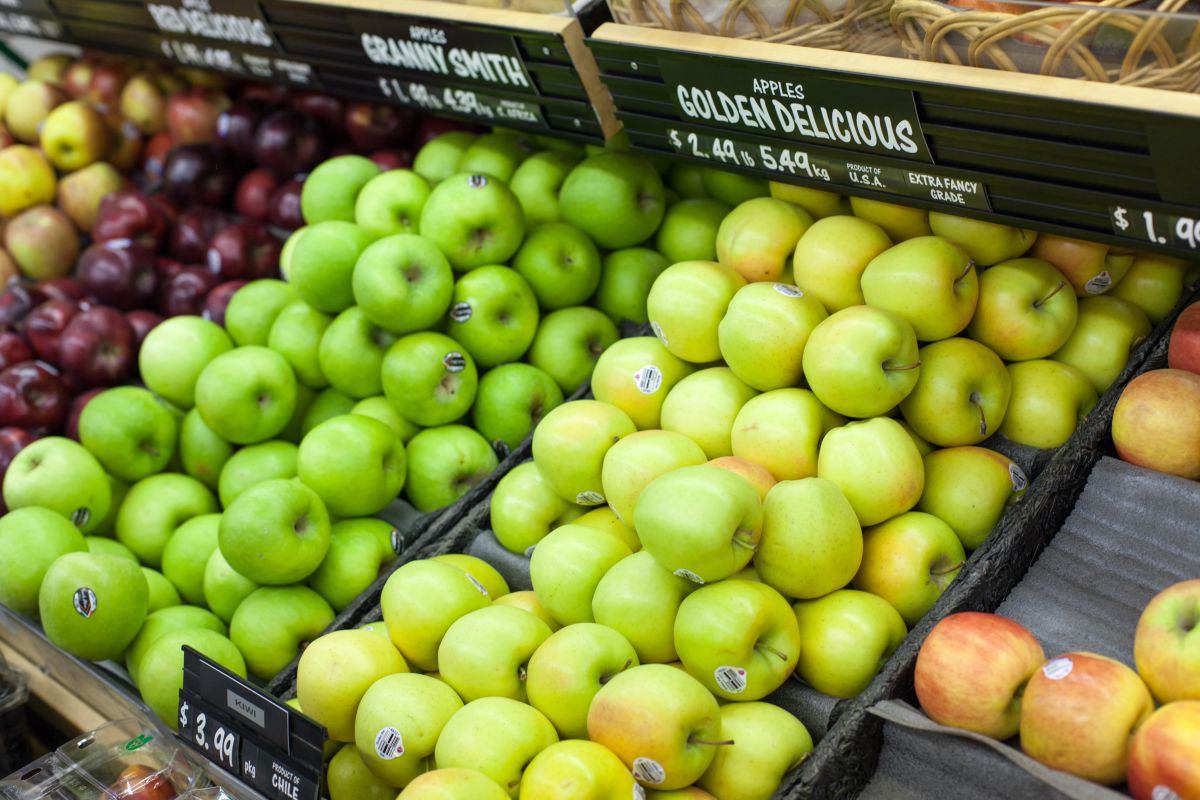 Aerothene-Fruit-Display-Packaging